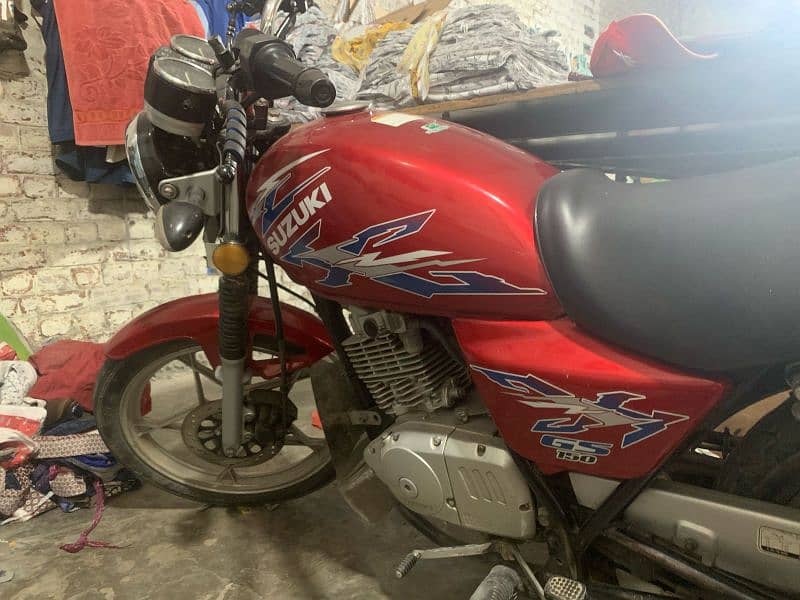 Suzuki GS 150, 4 stroke in new condition 10/10, WhatsApp 03014545221 1