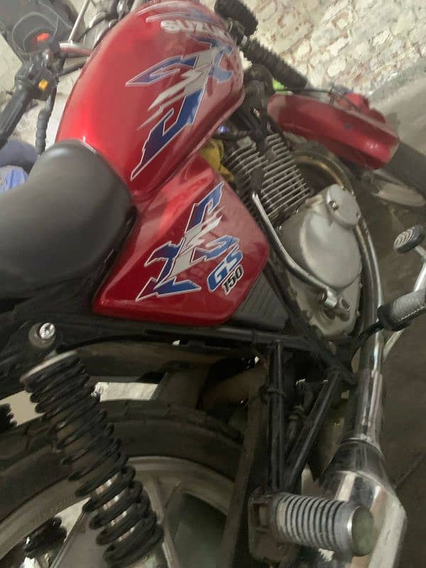 Suzuki GS 150, 4 stroke in new condition 10/10, WhatsApp 03014545221 9