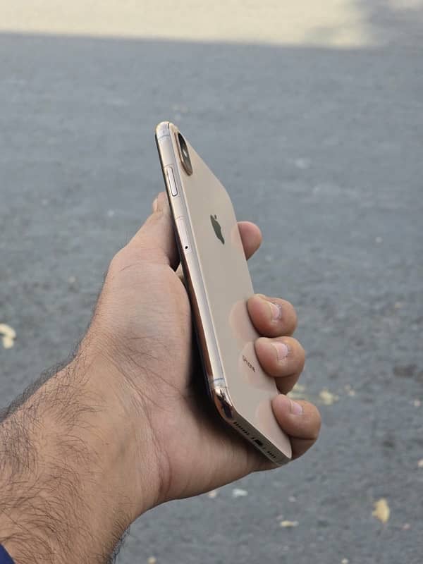 IPhone XS Max 1