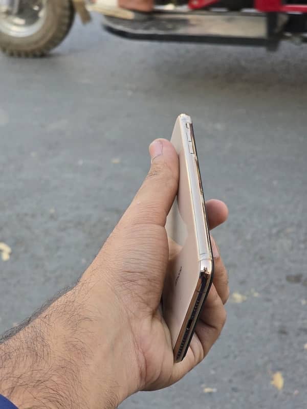 IPhone XS Max 2