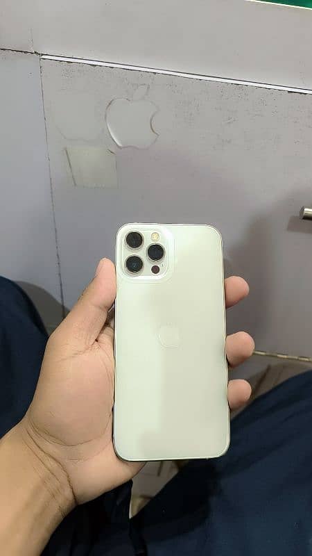 iPhone 12 pro max 0