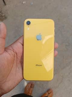 iPhone xr 128