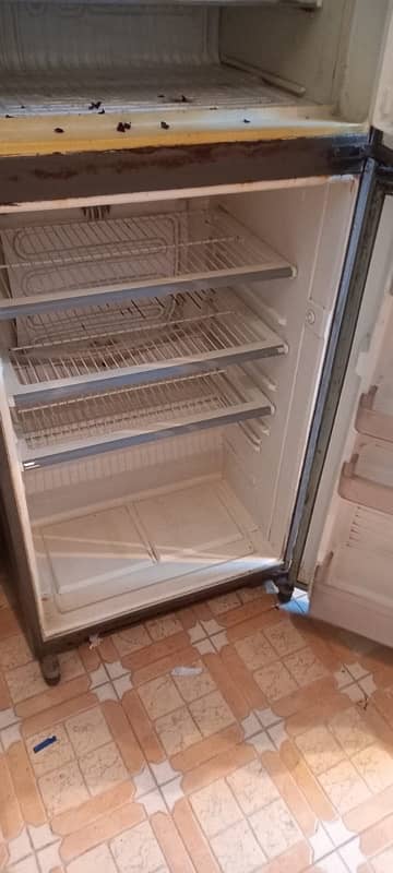 dawlance fridge for sale 3
