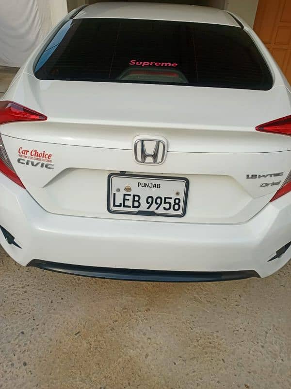 Honda Civic 2018 1