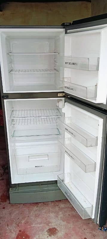 refrigerator contact 03429323772 03049667276 1