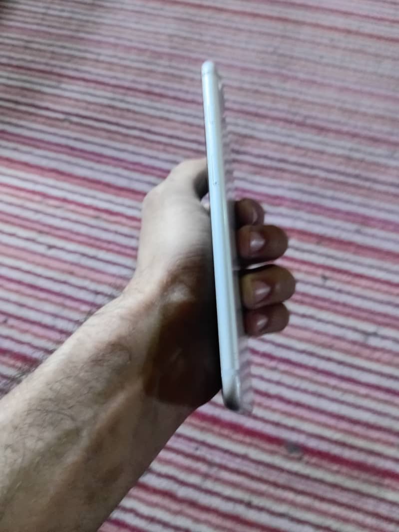 Iphone 7 plus factory unlock 1