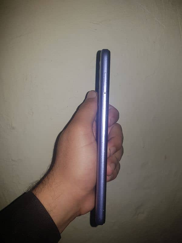 tecno spark 8C 2