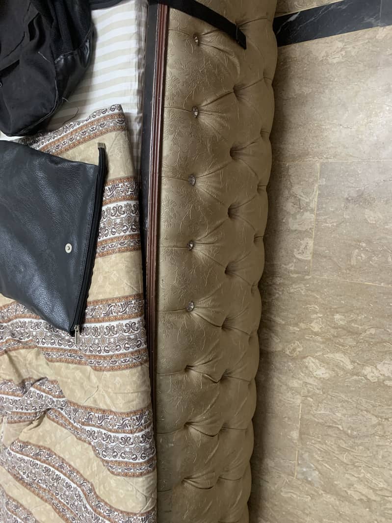 Semi quilted bed and a spring mattress 0