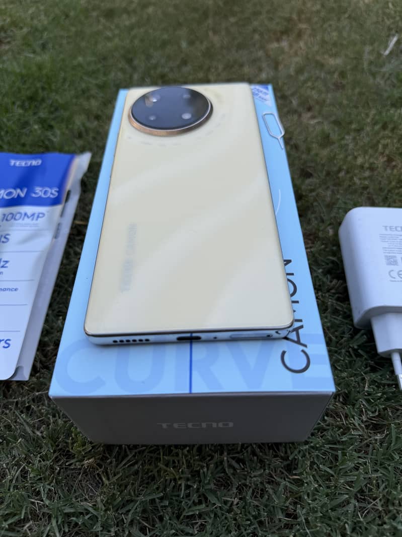 Techno Camon 30s for sale urgent 10 months Warranty 1