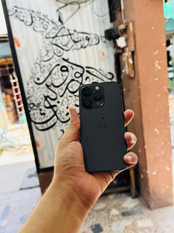 iphone 14 Pro 128GB Non PTA Full 4 Months Sim Time 2