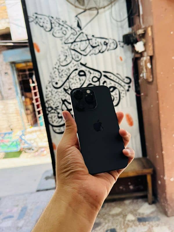 iphone 14 Pro 128GB Non PTA Full 4 Months Sim Time 6