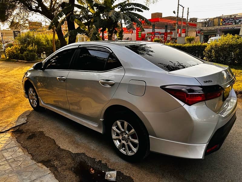Toyota Corolla GLI 2018 lush condition x Shape 6