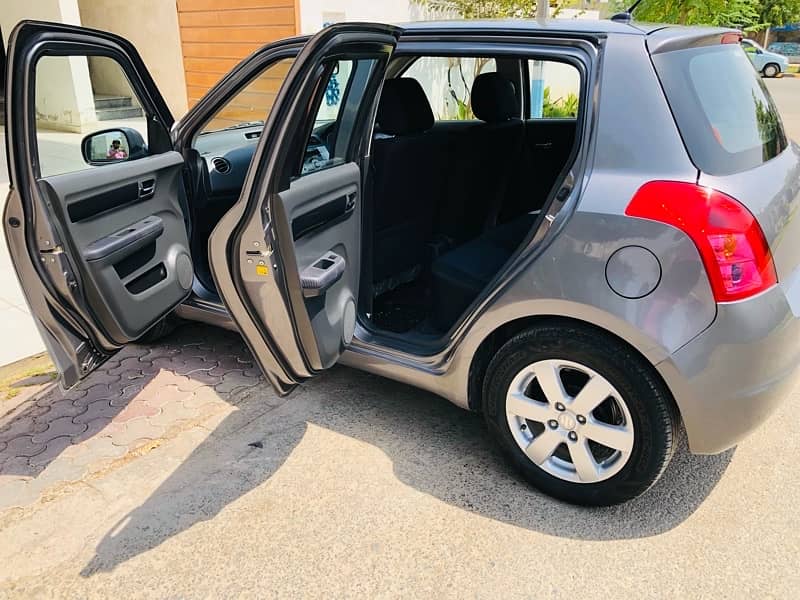 Suzuki Swift 2012 4