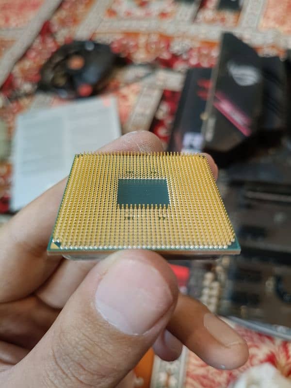 AMD Ryzen 5700x with Box 4