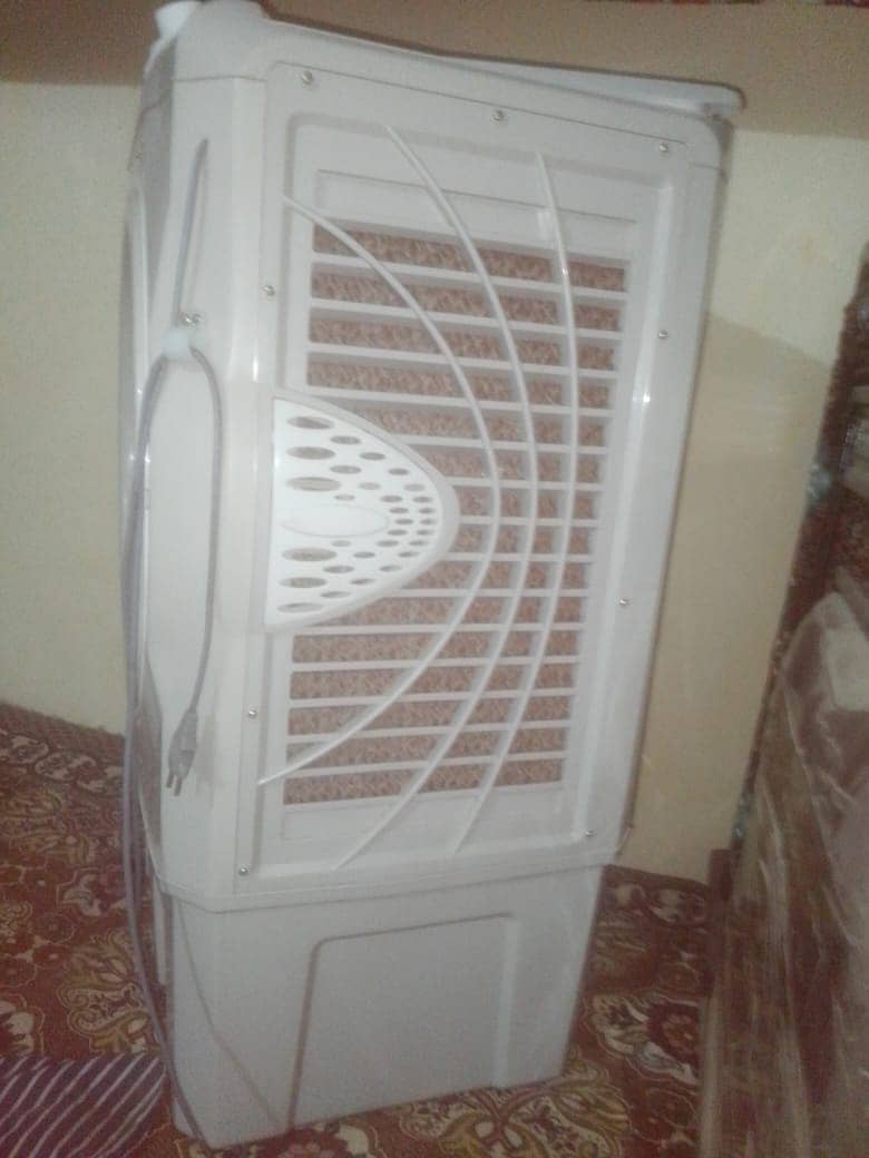 Just 10 Days used Air Coler urgent sale  (Contact 03076767012) 3