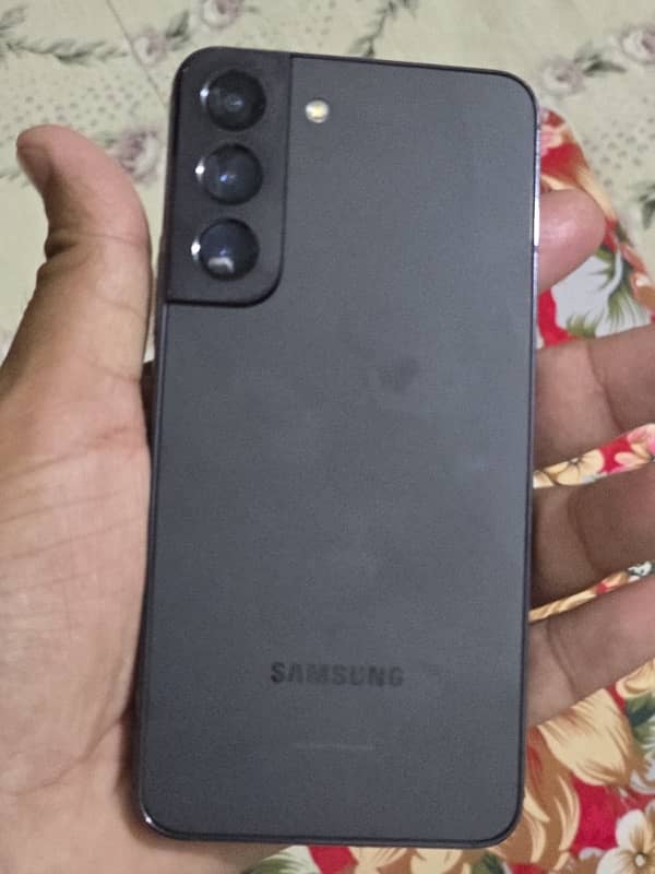 samsung galaxy s22 8 gb 256 gb 10/10 3