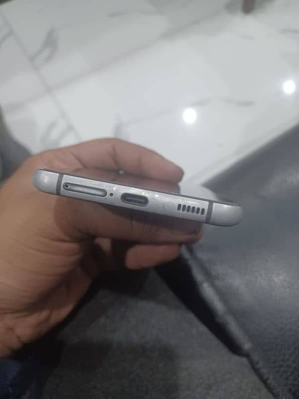 Samsung S21 plus 128GB Rom 8GB Ram snapdragon 888 PUBG 90Fps 5