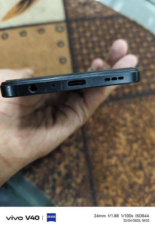 Oppo F21 pro 5g with box nd original charger 2