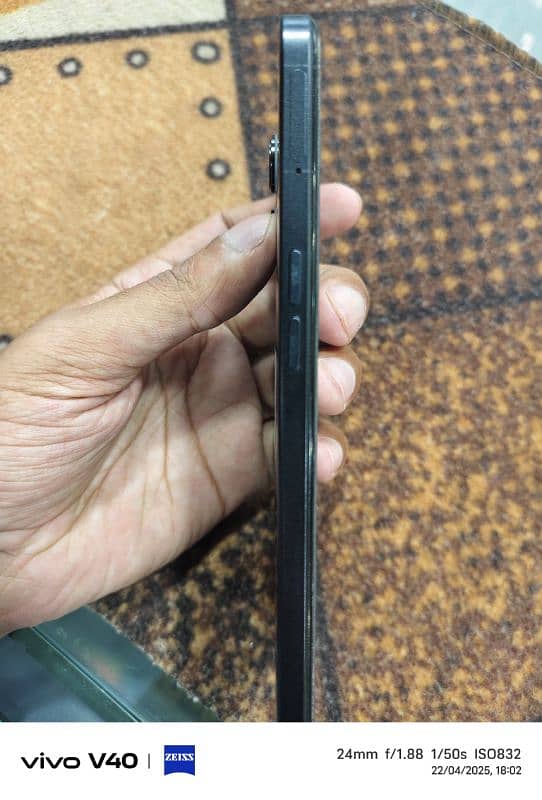 Oppo F21 pro 5g with box nd original charger 3
