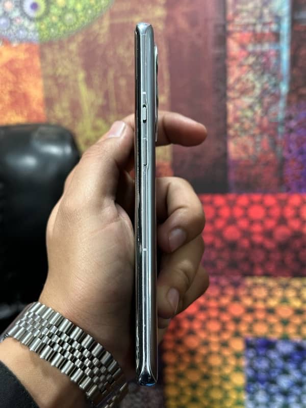 one plus 9 pro 5