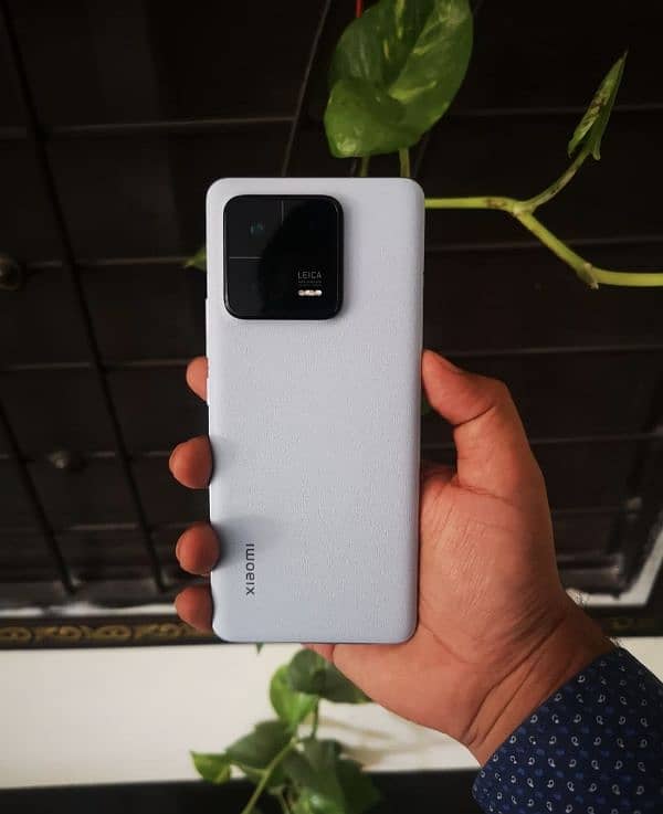 Xiaomi 13 pro. 12/256 GB official pta approved. 0
