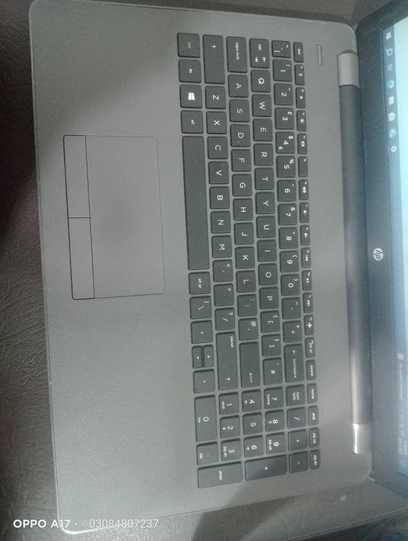 AMD A6 9th generation HP Laptop 255 G6 1