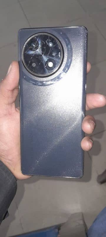 tacno camon 30s 1
