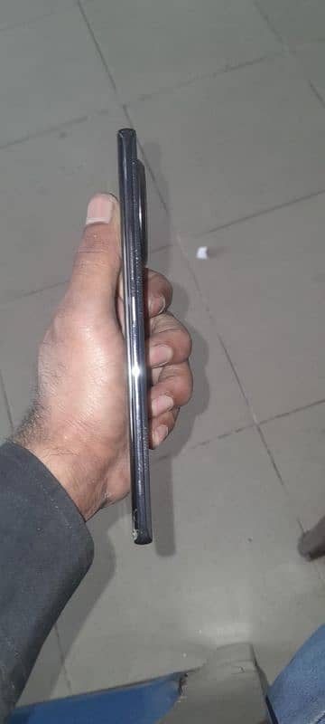 tacno camon 30s 4