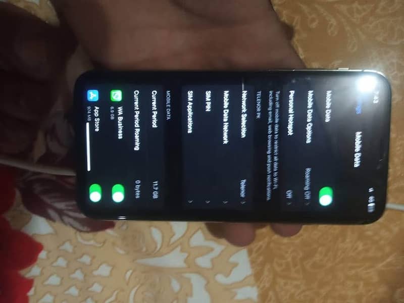 Apple iPhone X 256 GB Pta Approved 3
