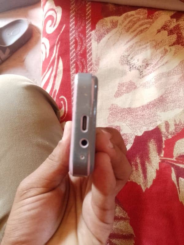 Etachi ipro4G hotspot k liye best set ha digit se tu bahir ha 4