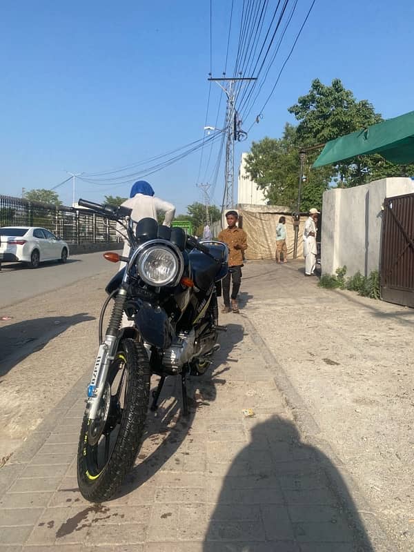ybr 125G 1