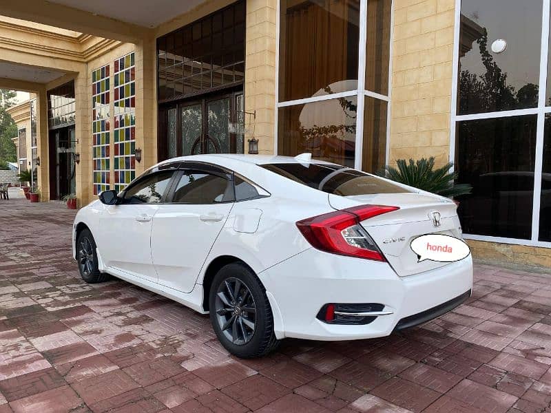 Honda civic Full option UG 5