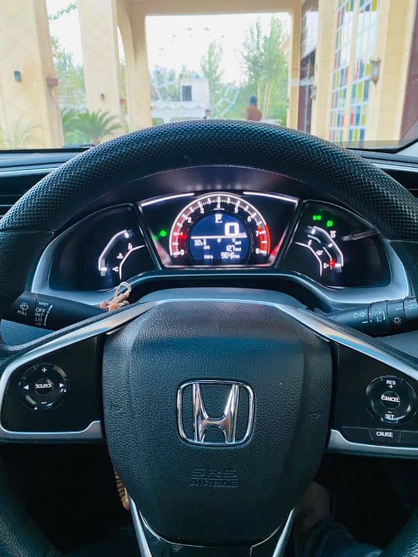 Honda civic Full option UG 12