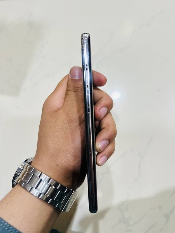 samsung s10 5g with box 3