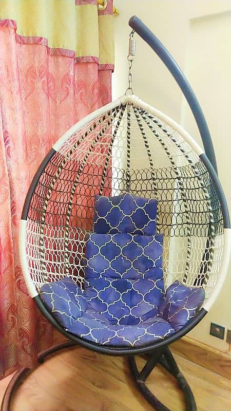 hanging swing chair available now 0