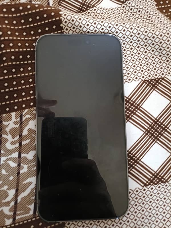 iPhone 14 Pro Max 2
