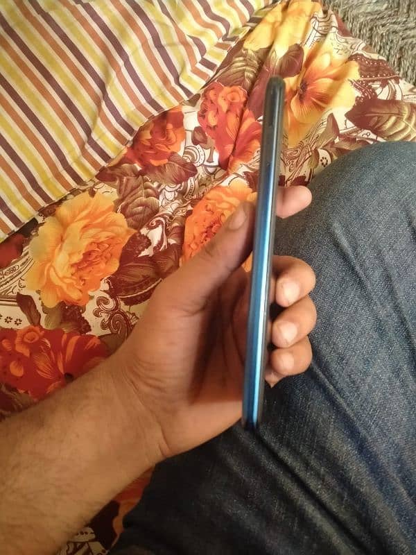6Gb Ram Rom 128 1