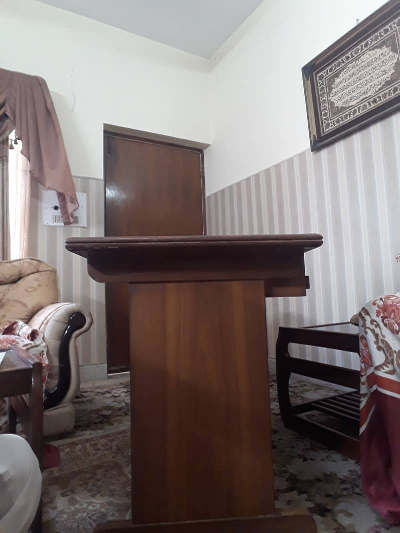 Office/home/computer/ study table, watsapp 03065899928 0