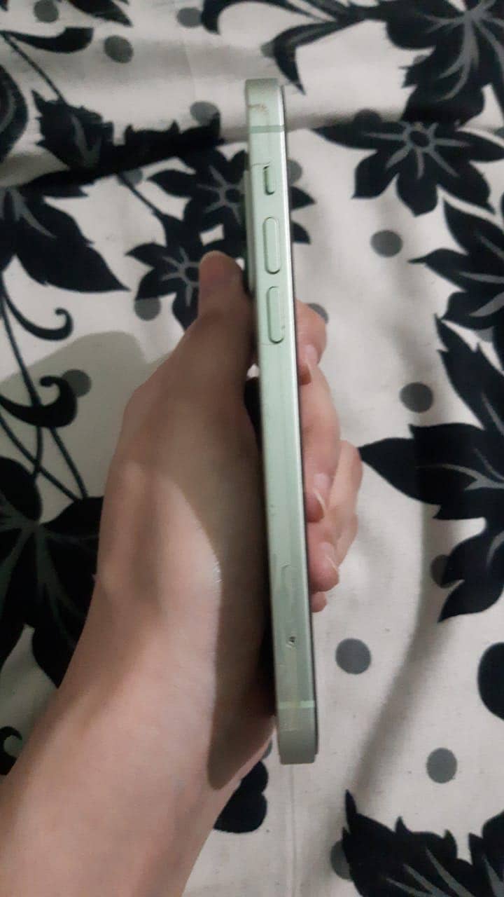 I phone 12 2