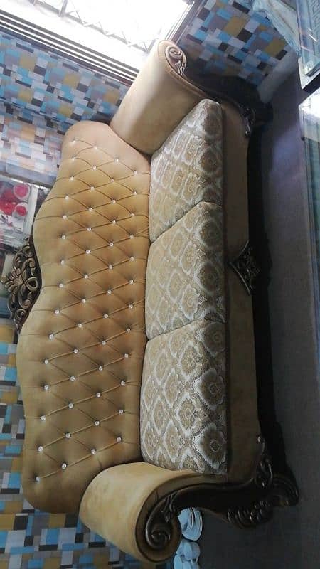 5 seater. condition like new 0