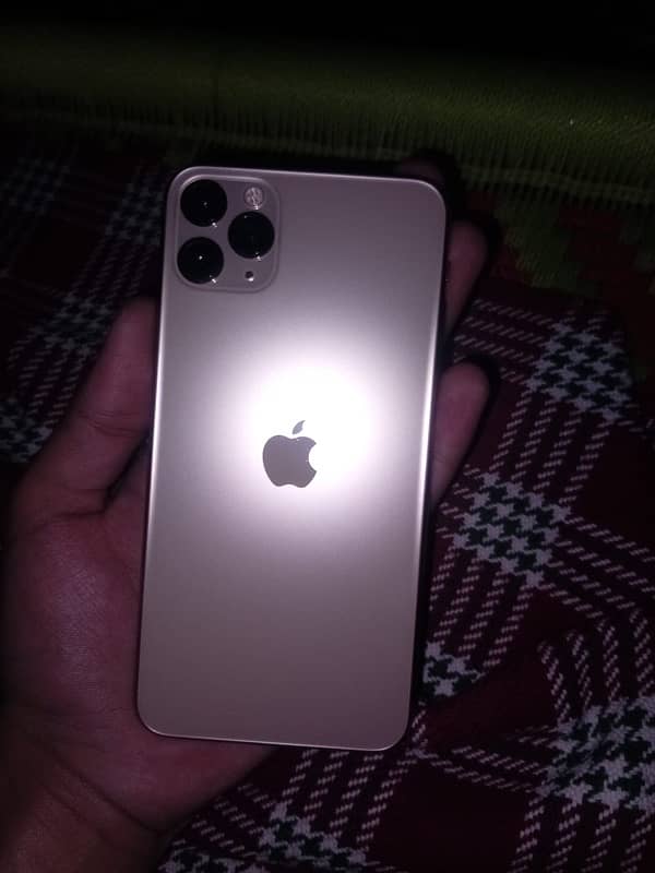 IPhone 11 Pro Max 0
