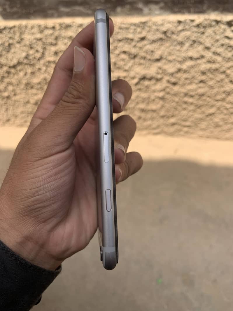 I phone 6 non pta panal origanl ha battery health 51 2
