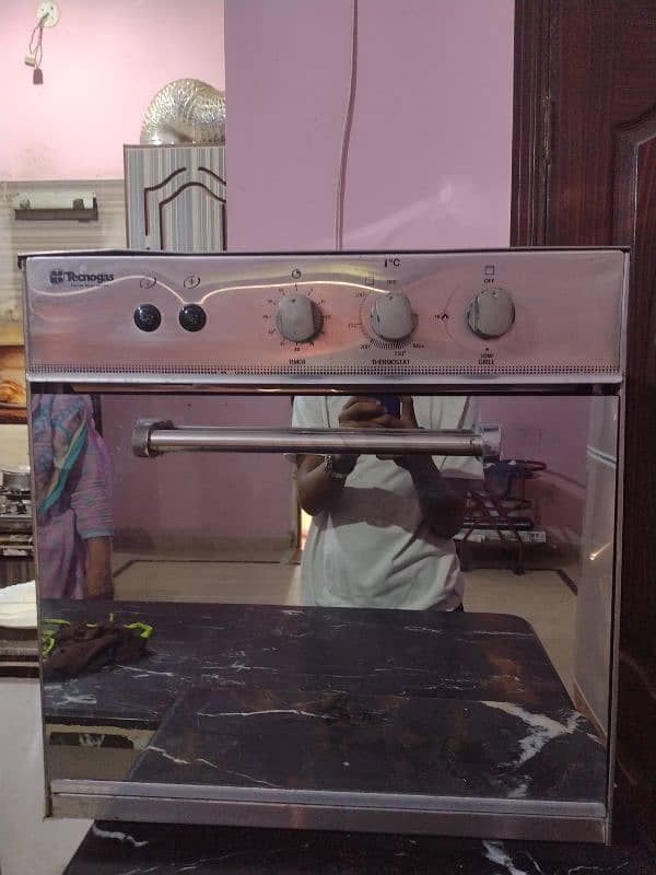 gas and electric oven 0