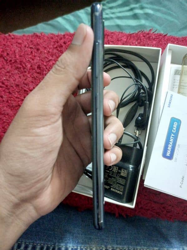Samsung A51 8/128 gb 3