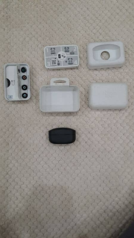 Sony-WF-1000XM4 0