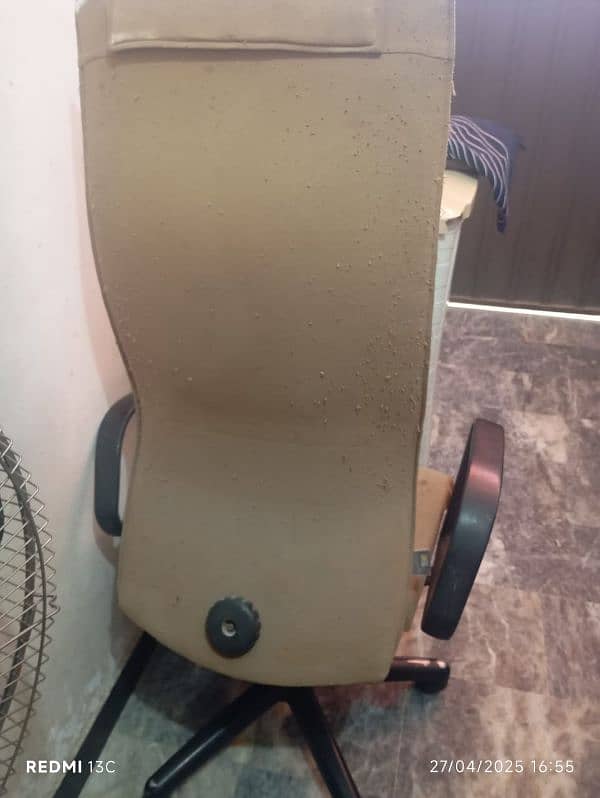 Office Chair 1