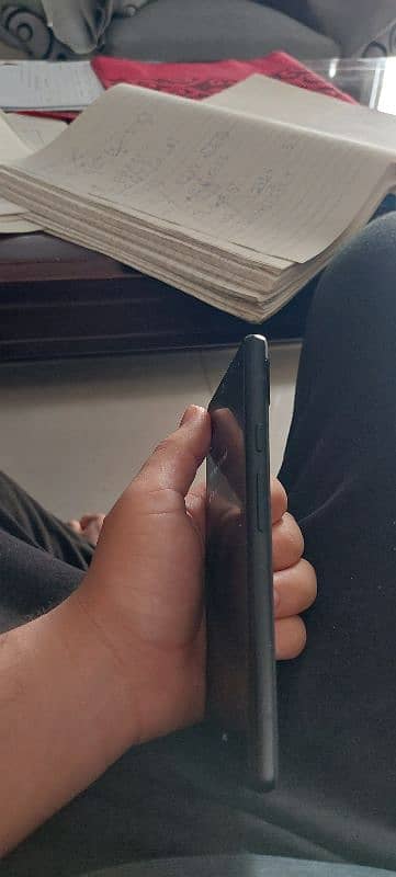 Google pixel 6a 3