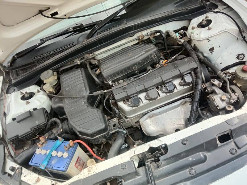 Honda Civic EXi 2005 1