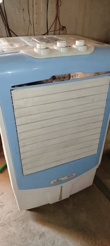 Air cooler inverter motor plastic body ice box 1 month use 2