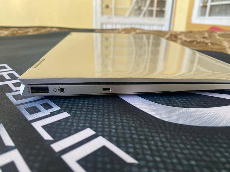 HP elitebook x360 1040 G7 touchscreen | i7 10th gen, 32/512 GB 4
